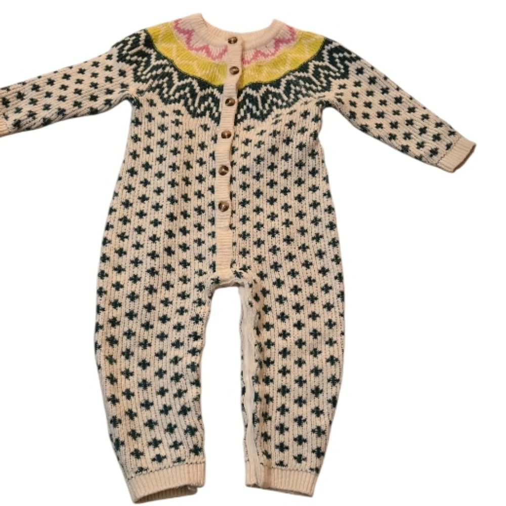 Old Navy Cream and Green Patterned Kids Footie 18 - 24 M